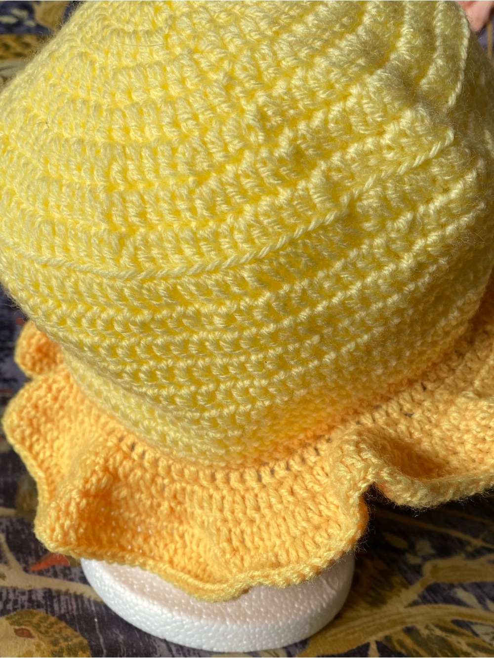 Two Tone Yellow Crochet Handmade Bucket Hay Ruffle Rim - Picture 6 of 6